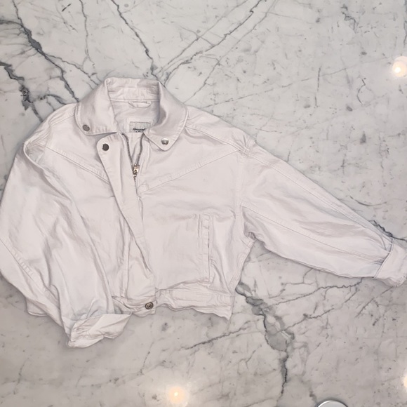 Abercrombie - Drapey White Denim Jacket - Picture 6 of 9